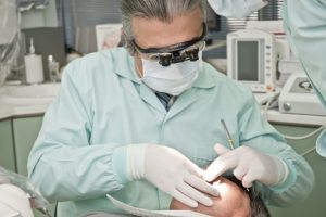 Dentix, Federconsumatori chiede più tutele per i pazienti delle cliniche odontoiatriche