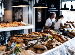 Istat: vendite al dettaglio in aumento, con particolare riguardo ai beni non alimentari