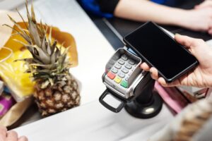 Cashback sospeso dal 1° luglio, Consumatori divisi
