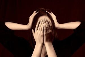 Body shaming, 9 adolescenti su 10 hanno subito critiche sull'aspetto fisico