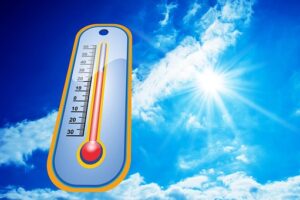 Caldo estivo, le dieci regole del Ministero della Salute per difendersi dalle ondate di calore