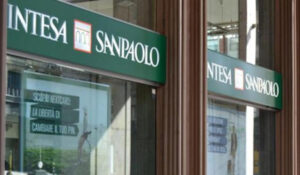 Banche venete, vittoria di UNC: Intesa Sanpaolo condannata a risarcire due risparmiatori