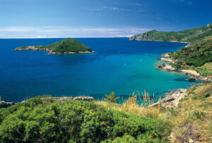 Mare più bello, alla scoperta delle zone balneari più belle in Italia (Argentario - Fonte: Legambiente)