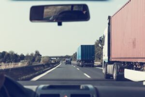 Strade e autostrade, gli utenti lamentano cantieri infiniti, traffico e scarsa manutenzione