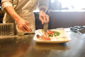 Ristorazione etnica (e non solo), come fare per... una cena fuori in sicurezza
