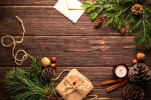Riciclo, fai-da-te e zero sprechi: ecco la ricetta per un Natale sostenibile