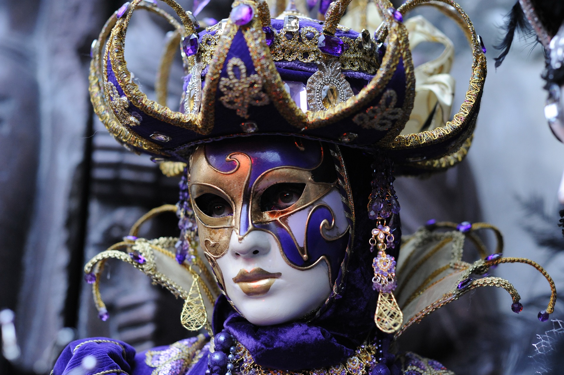 https://pixabay.com/it/photos/carnevale-maschera-venezia-2999783/