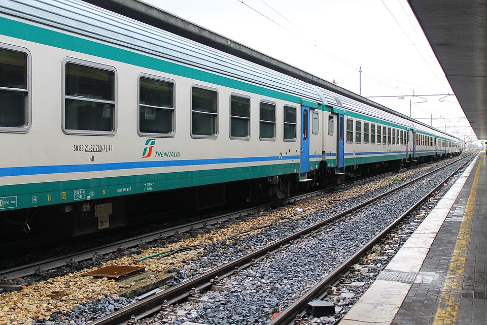 Pendolaria 2023, Legambiente: Italia indietro sul trasporto ferroviario