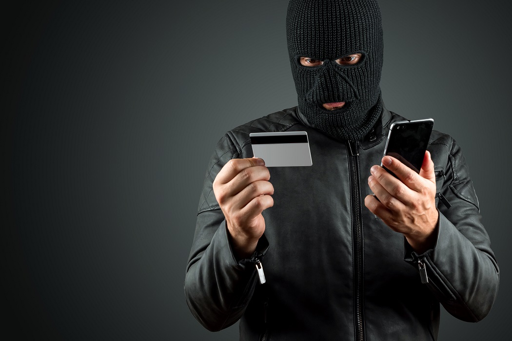 Truffe a danno dei clienti Intesa SanPaolo, Adiconsum Sardegna presenta un esposto a Antitrust e Garante Privacy