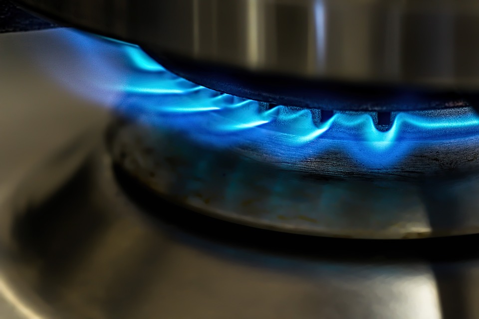 Gas, ARERA: bolletta in calo del -13,4% per i consumi di marzo 2023