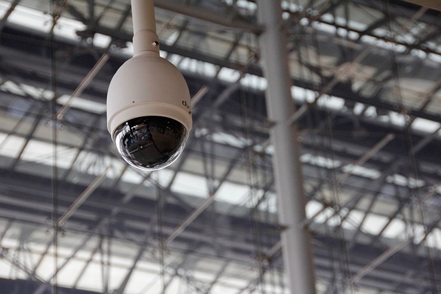 Lavoro, il Garante Privacy sanziona un'azienda: no a controllo a distanza