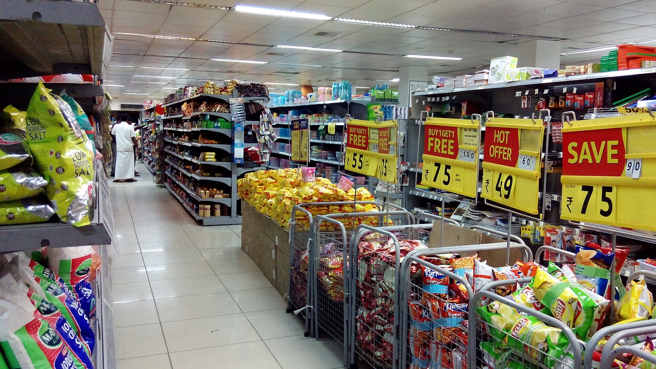 https://pixabay.com/it/photos/supermercato-shopping-i-saldi-435452/
