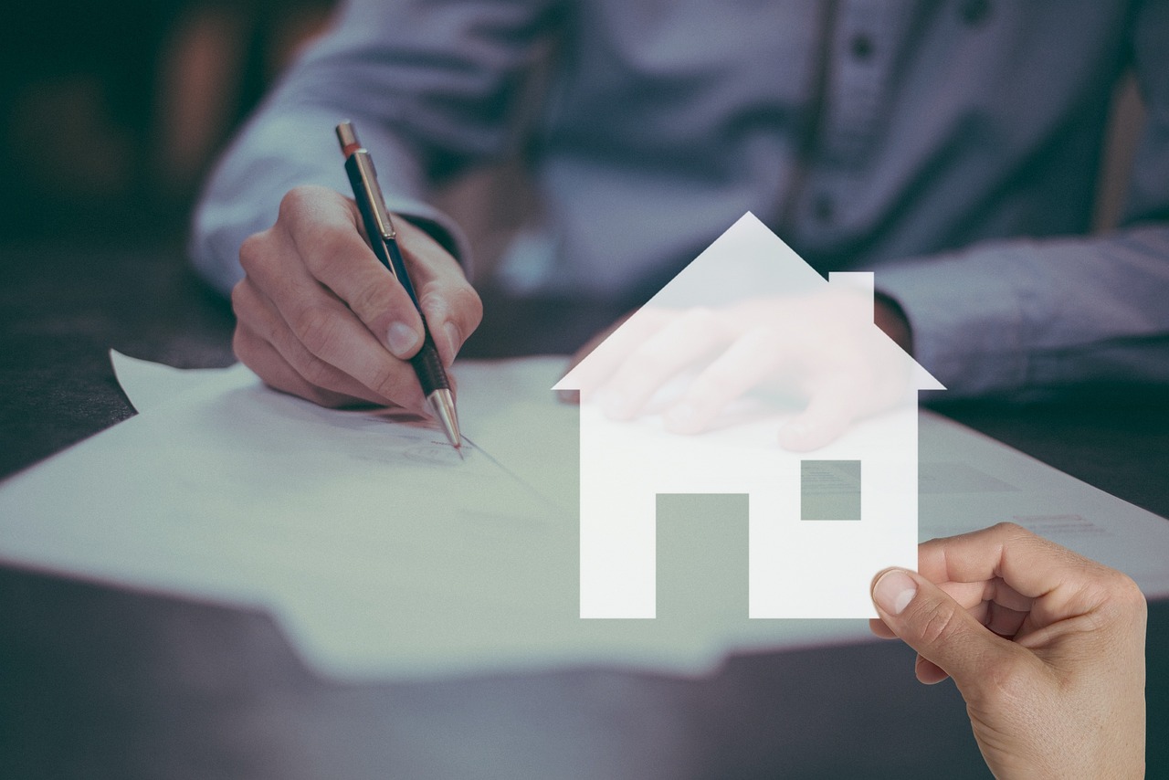 https://pixabay.com/it/photos/mutuo-casa-contrarre-cartello-5266520/