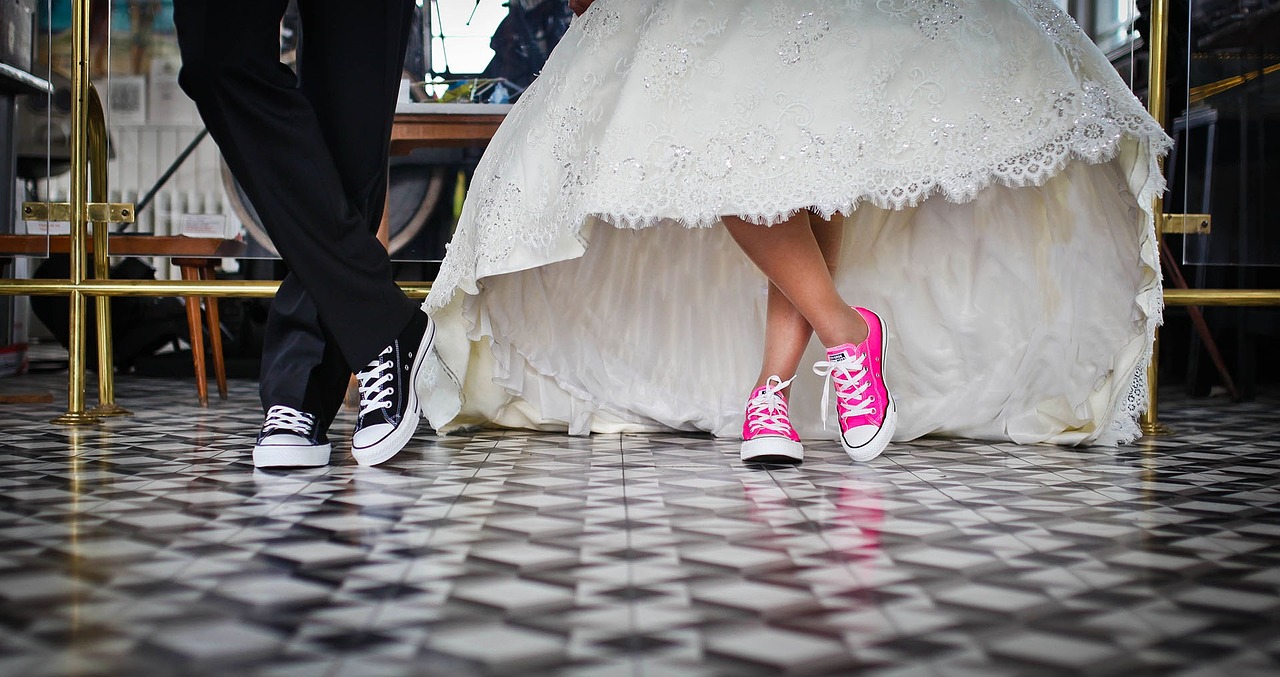 https://pixabay.com/it/photos/matrimonio-sposa-nozze-scarpe-636018/