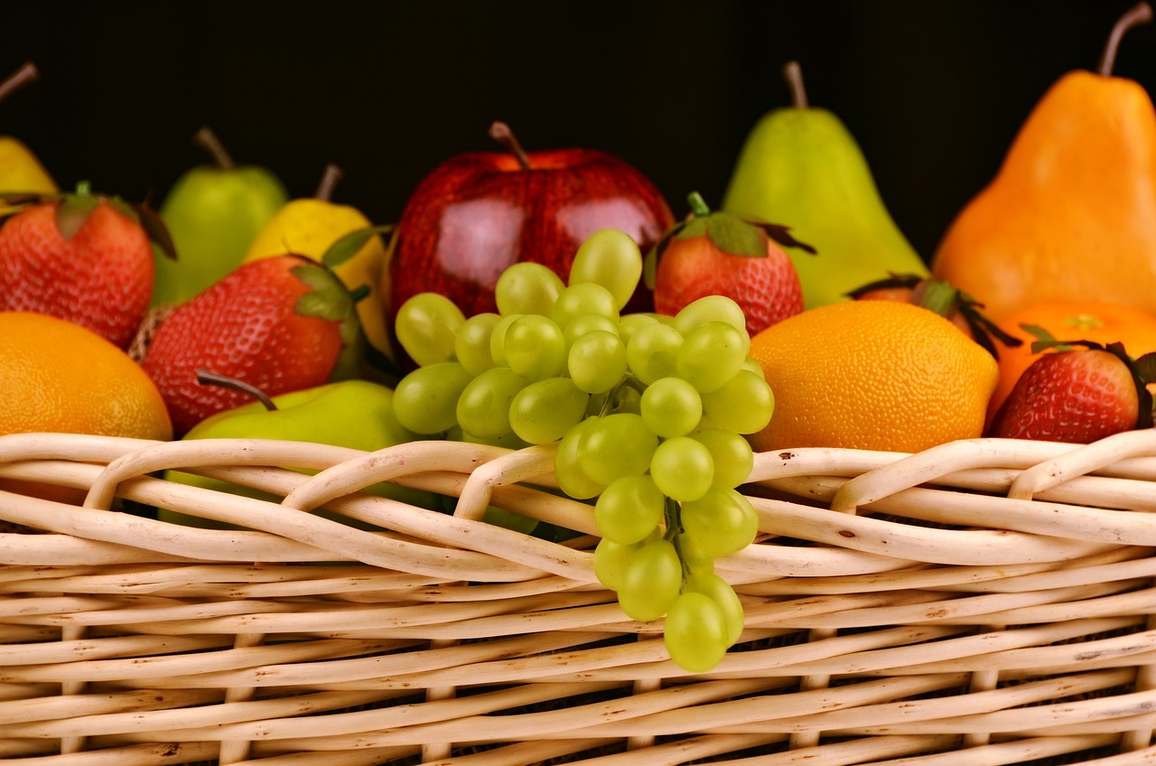https://pixabay.com/it/photos/frutta-fresco-cestino-frutta-fresca-1114060/