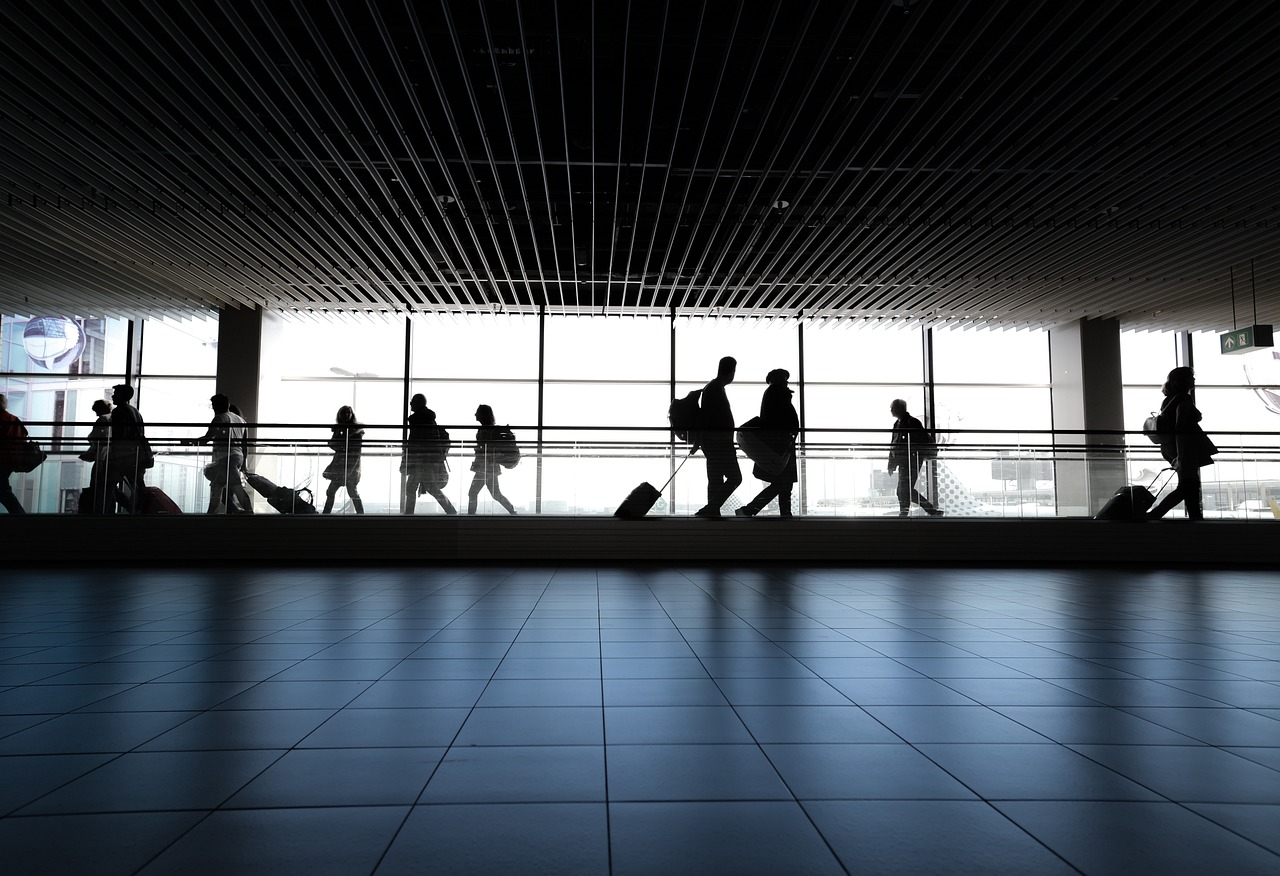 airport-4120835_1280 (2)