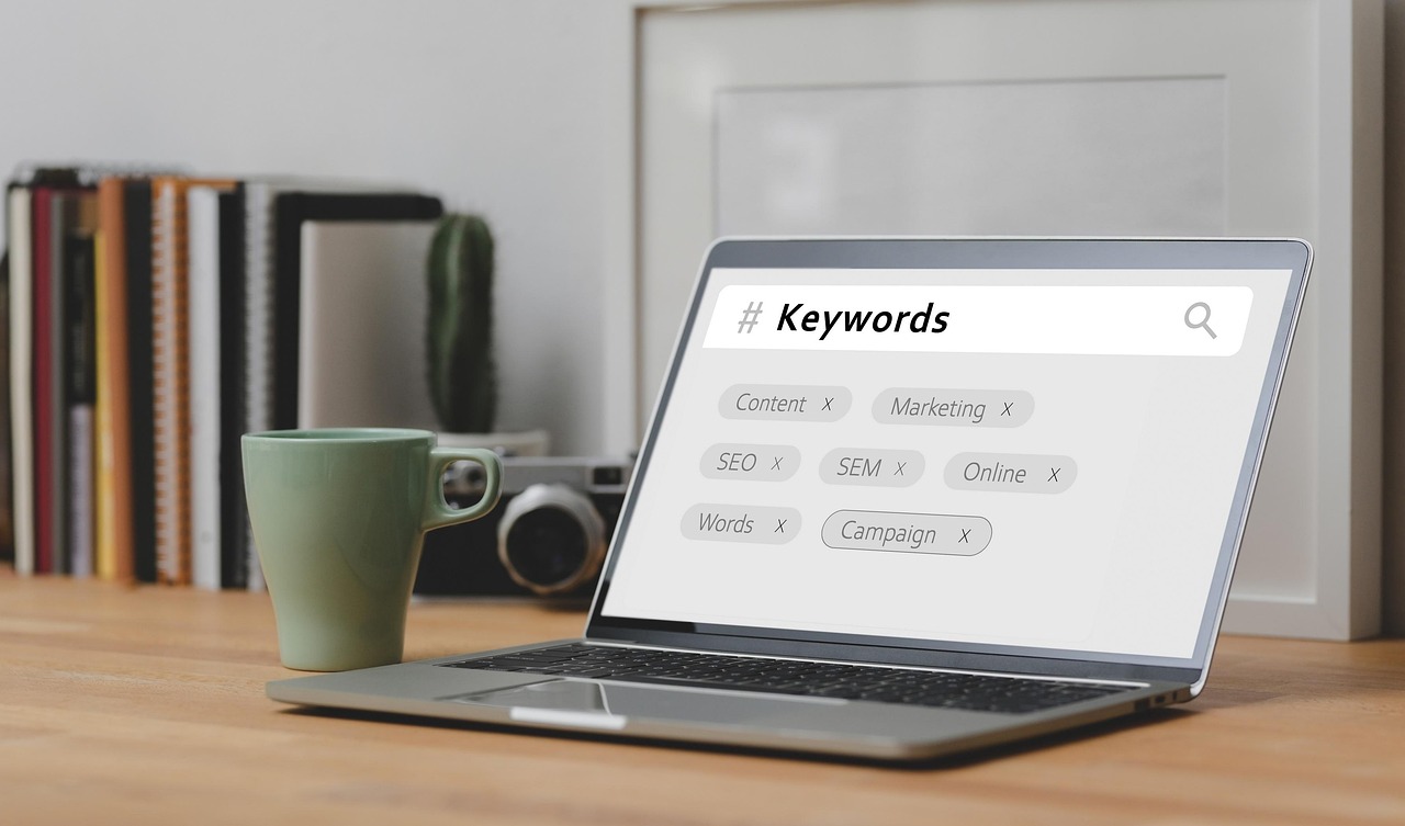 https://pixabay.com/it/photos/marketing-dei-contenuti-7307069/