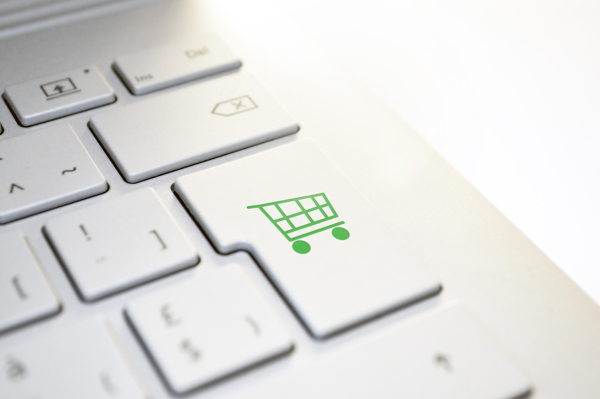 Recensioni online, Altroconsumo: aumentano il valore percepito dei prodotti