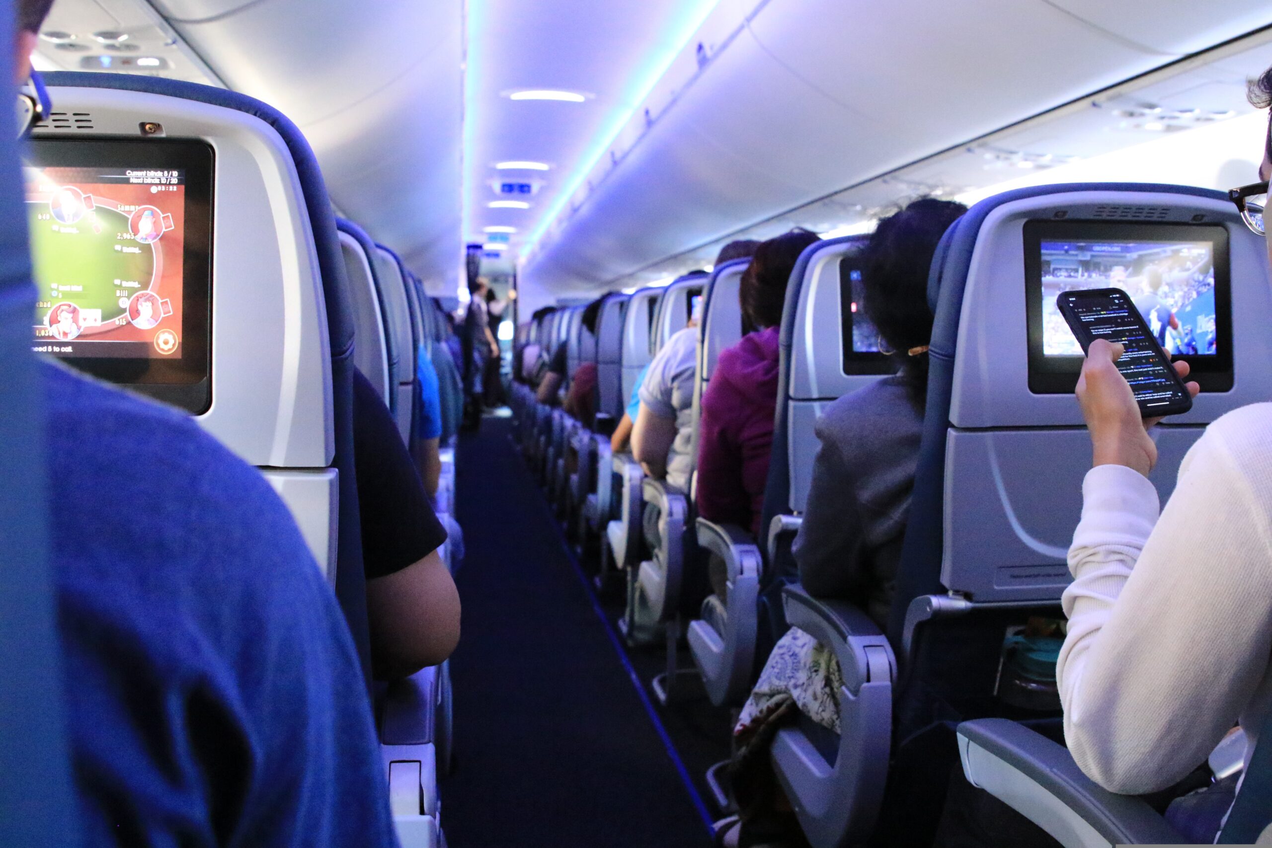 https://pixabay.com/it/photos/volo-aereo-passeggeri-airbus-4516478/