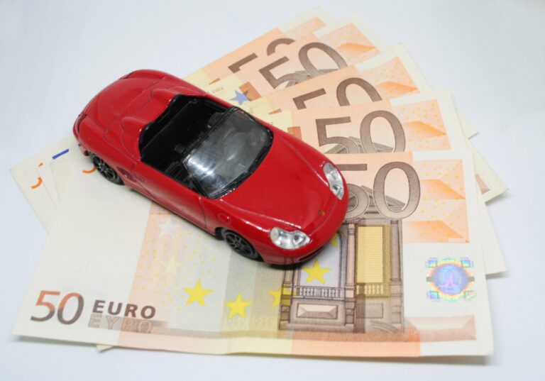 Rc auto, IVASS: nel secondo trimestre del 2026 il prezzo medio è pari a 422 euro