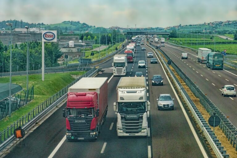 Esenzione bollo auto per il 2027, la misura non convince le associazioni dei consumatori