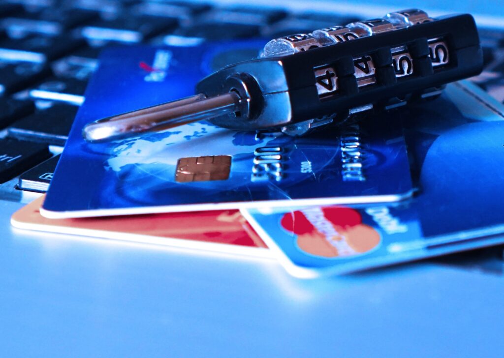 Bonifici non autorizzati, Codici: risparmiatore perde 58mila euro in una truffa, l’Abf dispone il rimborso